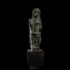 Etruskische Bronzefigur einer Frau, 4. Jh. v. Chr.