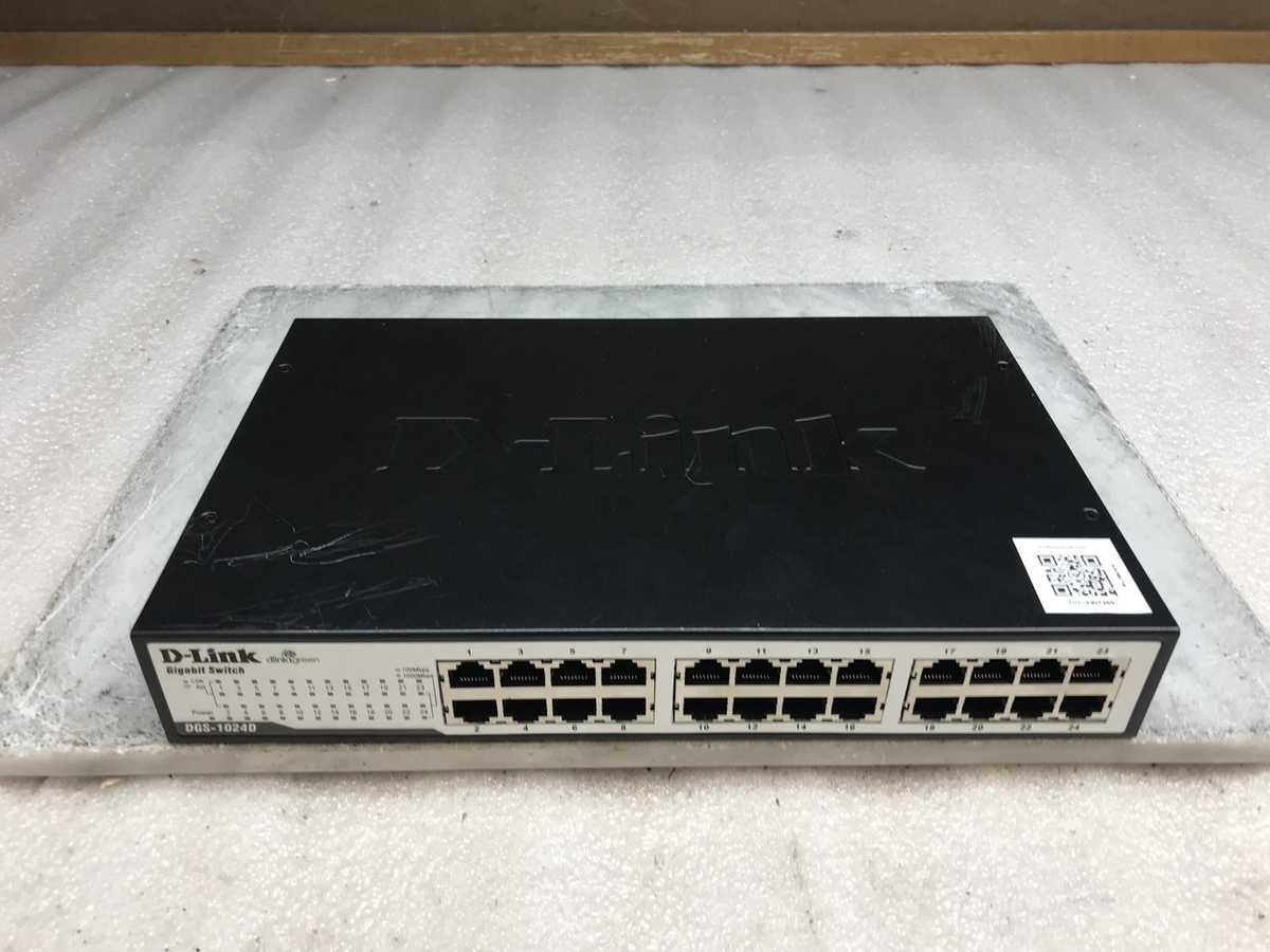 D-Link DGS-1024D 24 Port Unmanaged 100 / 1000 Gigabit Ethernet 