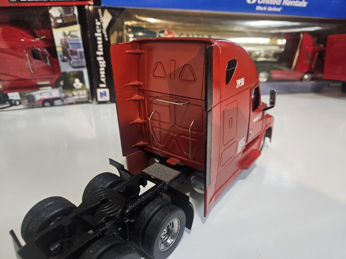 1/30 Scale Diecast Freightliner Cascadia, Tonkin Replicas, Rebuilt