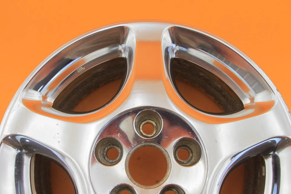 Lexus GS300 GS400 GS 1998-2005 16" Chrome OEM Wheel Rim - Image 4 of 4