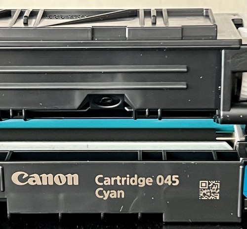 Genuine Canon 045 Cyan Toner Cartridge, NEW Open Box And Unused - 第 3/11 張圖片