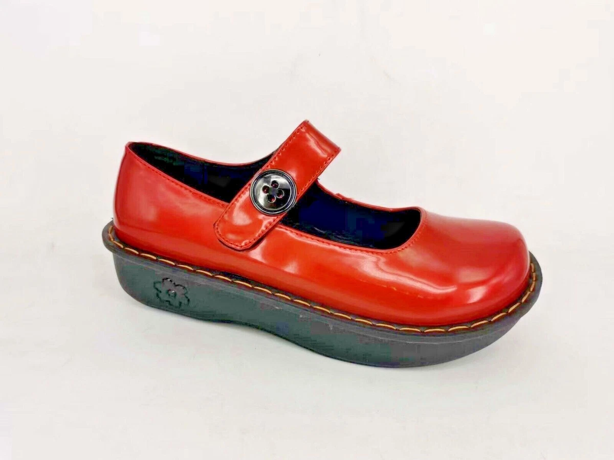Nursing shoes deals