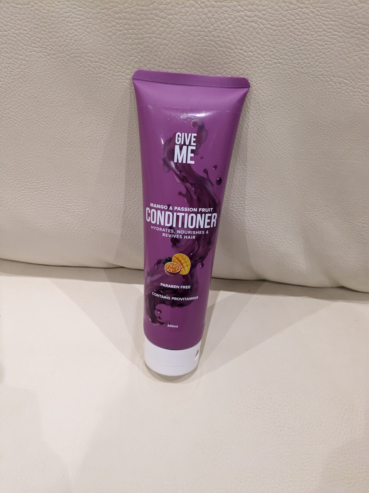 Give Me Cosmetics Conditioner - Mango & Passion Fruit - 300ml