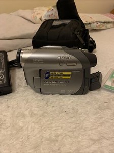 Sony DCR-DVD205E DVD camcorder