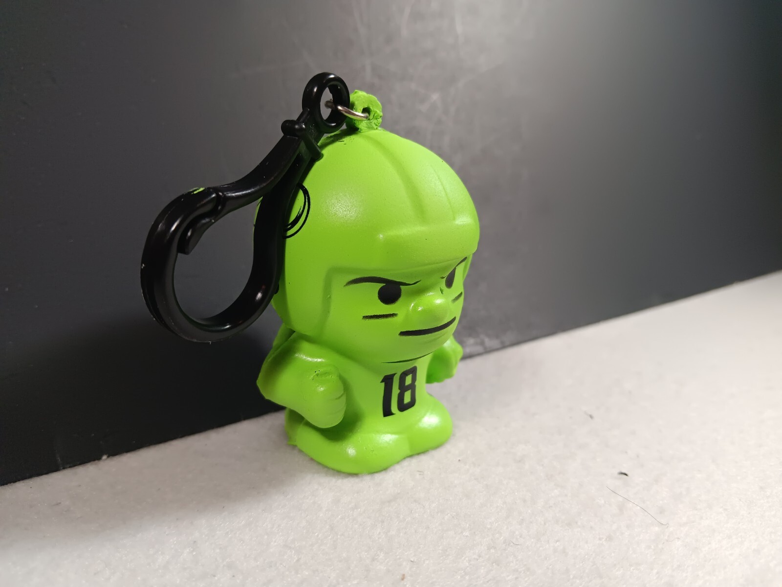 Rare Series 6 Squeezy Mates, Keychain, Vikings Justin Jefferson Glow In