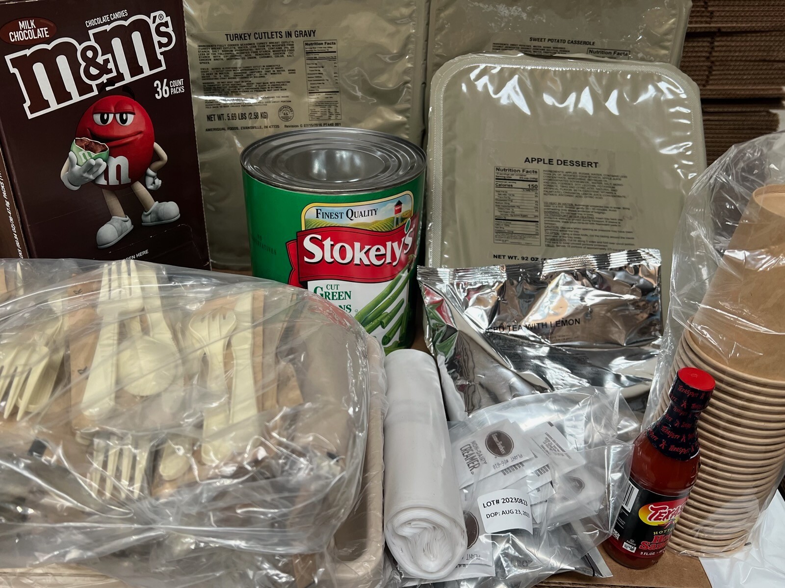 Unitized Group Rations Military MRE 18 MEAL KIT Variety of Flavors, Unitized Group Ration (UGR ...