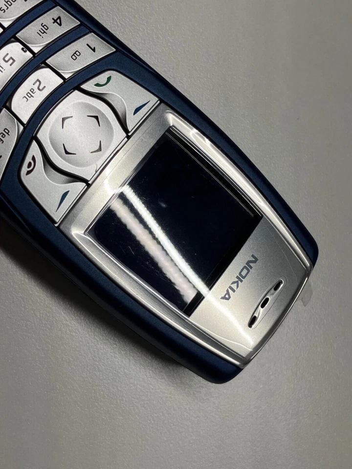 Brand new, genuine NOKIA 6610i Blue & NOKIA C3 . Boxed with all accessories. - Image 4 of 4