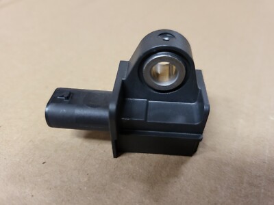 新品】イルビゾンテ 二重フラップマルチケース カード入れ シルバー