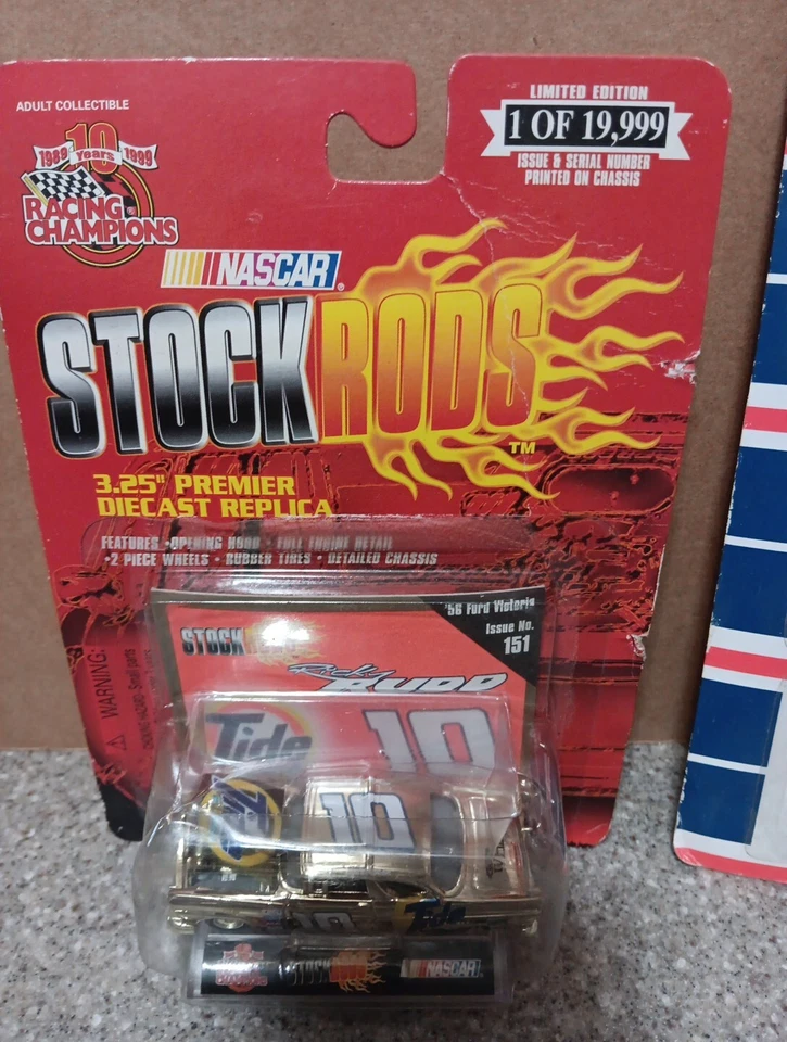 Juego de coleccionistas Tide Racing Team NASCAR 1993 ~ Darrell Waltrip y Ricky Rudd Plus Foto 3 de 4