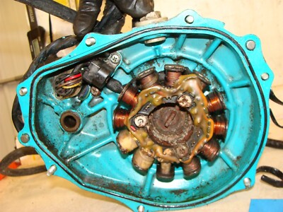 【シュウ】剥製 1997 KAWASAKI STX 1100 900 zxi? stator flywheel magneto case cover