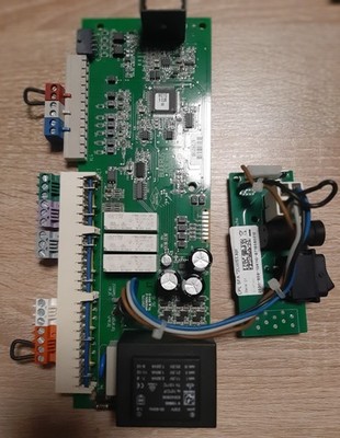 Buderus MC10 V6.0 7747024247 LPL MC10 M Lol/14 kpl Netzplatine 8718588655