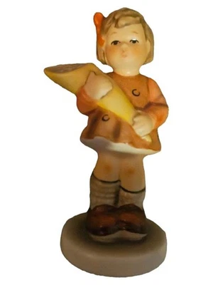 Goebel Hummel Figurine Fille Cornet Bonbons Club 1993/94 10cm - Photo 1/2