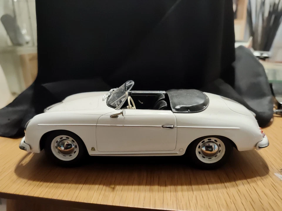 Porsche 356 Speedster 1/18 Norev blanco Foto 2 de 4