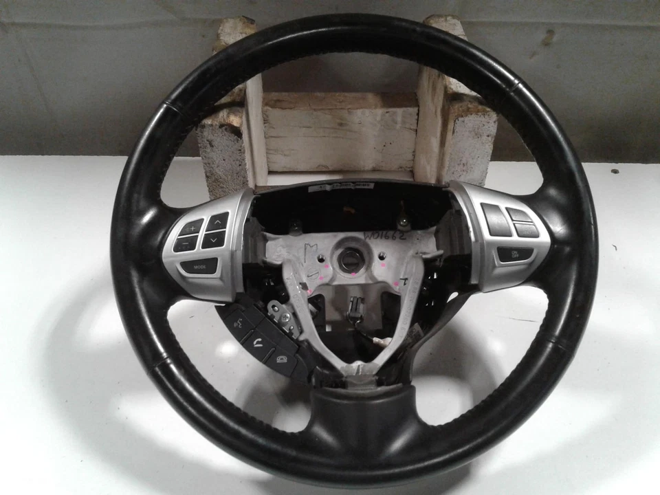 Used Steering Wheel fits: 2010 Dodge Challenger Steering Wheel Grade A - Image 2 of 4