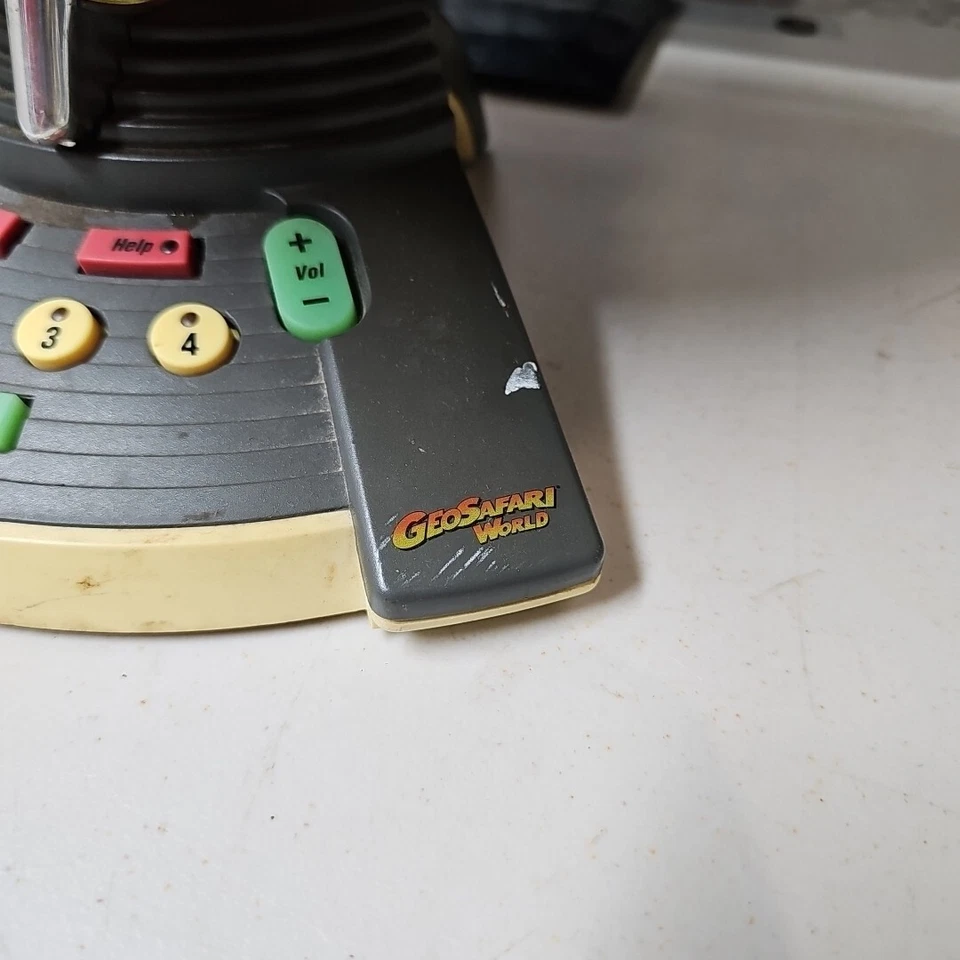 Электронная географическая игра Geosafari World Talking Globe модель Exploratoy 6490 - Изображение 3 из 4