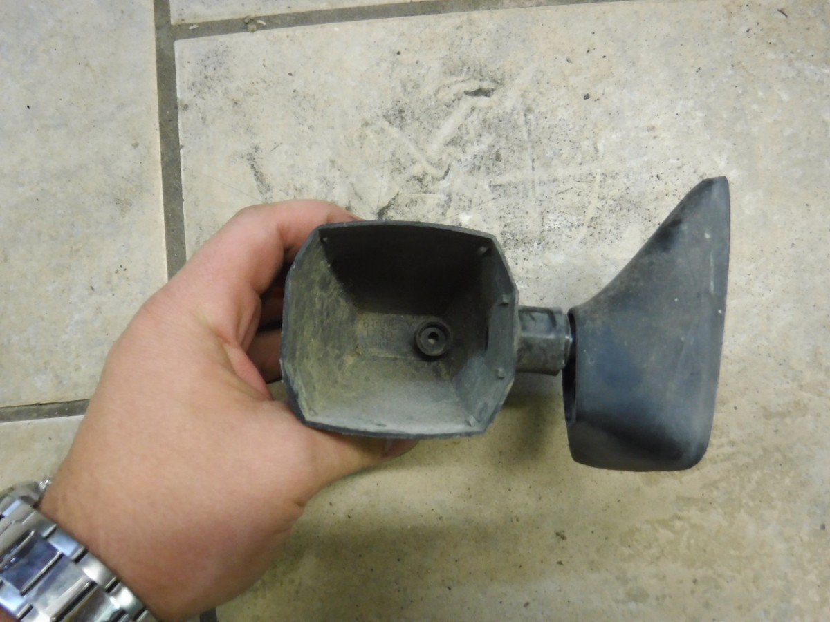 83 84 85 86 KAWASAKI ZX900 A Front Right Turn Signal Blinker