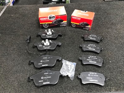 AUDI A4 2.0TDi S LINE BRAKE DISC DRILLED GROOVED MINTEX PADS