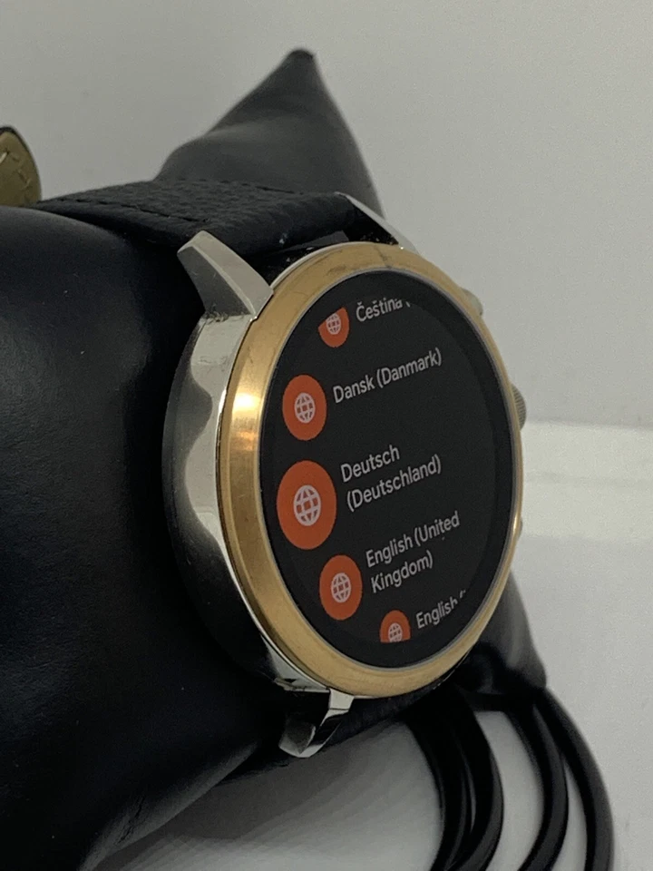 Fossil Venture HR Gen 4 FTW6016 Women's Black Leather Digital Dial Smart Watch - Image 4 of 4