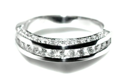 18ct White Gold 0.75ct Good Quality Diamonds Eternity Ring (5.5g) Fancy Setting