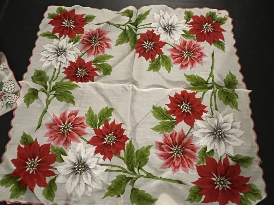 Vintage Lot 9 Ladies Handkerchiefs Assorted Sizes Poinsettia/Christmas - Image 2 of 4