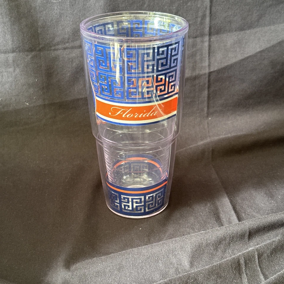 FLORIDA GATORS Universidad de Florida UF TERVIS 24 oz. Naranja y azul Foto 3 de 4