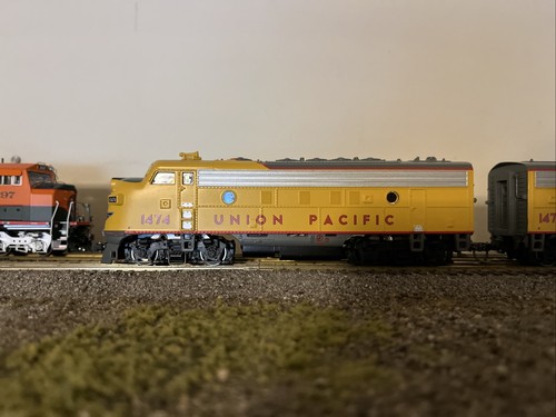 Escala HO Union Pacific F7A-F7B Set UP 1474 y 1474B DCC sin sonido (leer descripción) | Condition: Used