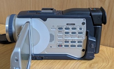 SONY DCR-TRV30 Handycam Camcorder NightShot MiniDV Japanese only
