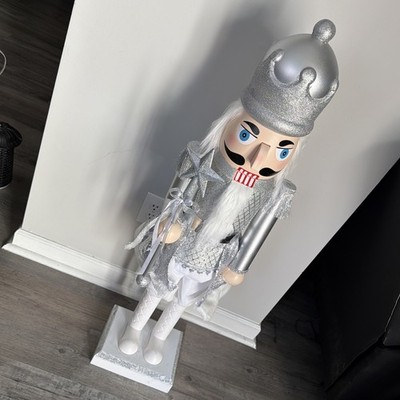 48'' 4ft Tall Life-Size Large/Giant Silver Christmas Wooden/plastic  Nutcracker
