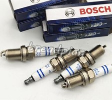 4X Spark Plugs 06H905611 for AUDI Q5 A4 VW Jetta GTi 1.8T FR5KPP332S BOSCH