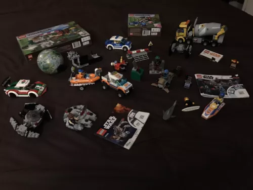 Ultimate Lego Lot (13 Complete Sets) Lego Star Wars, Lego City, & Lego Minecraft