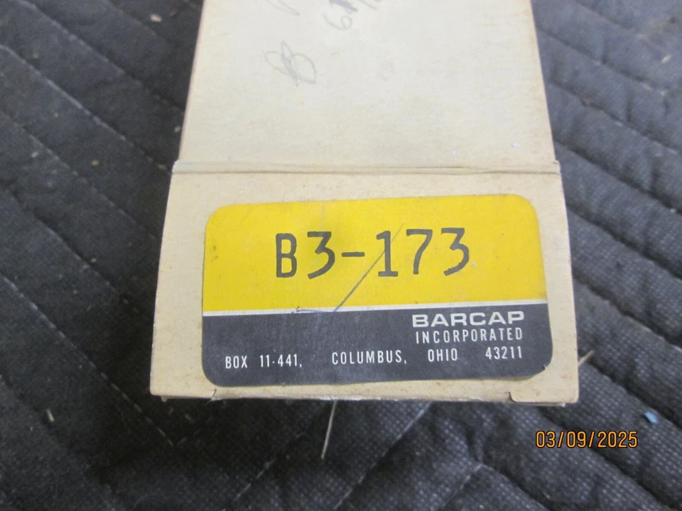 Pontiac 1961 1962 B3-173 Soporte Buje Brazo Ralentí Tempest LeMans ** Hecho en EE. UU. Foto 4 de 4