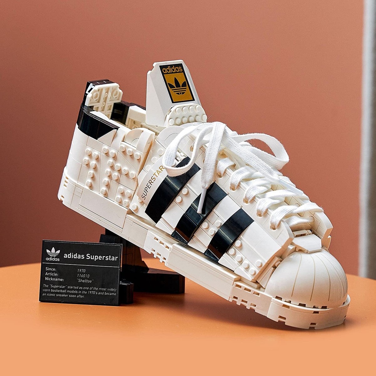 すずページ NEW LEGO ADIDAS ORIGINALS SUPERSTAR ICONS SET (10282) 731 Pcs