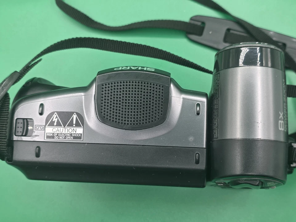 Sharp ViewCam VL-E33U 8mm Camcorder Vintage 90s - TESTED & WORKING  - Image 3 of 4