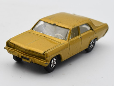 Matchbox Superfast MB36 Opel Diplomat gold, goldener Grill. Lesney England
