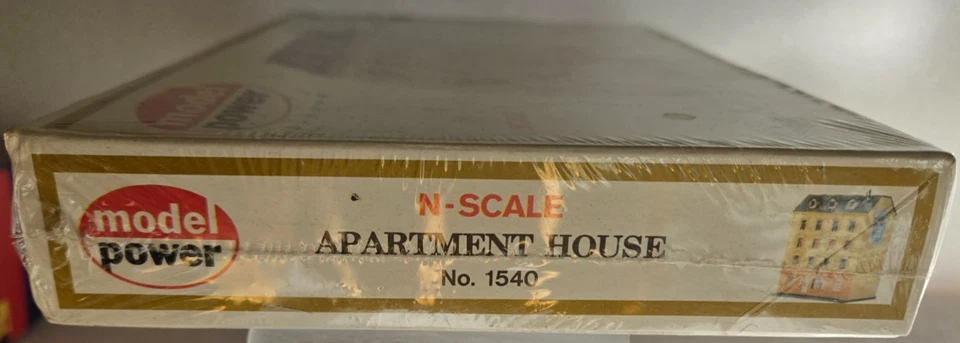 MODEL POWER  1540 APARTMENT HOUSE BUILDING KIT N SCALE - Image 2 of 4