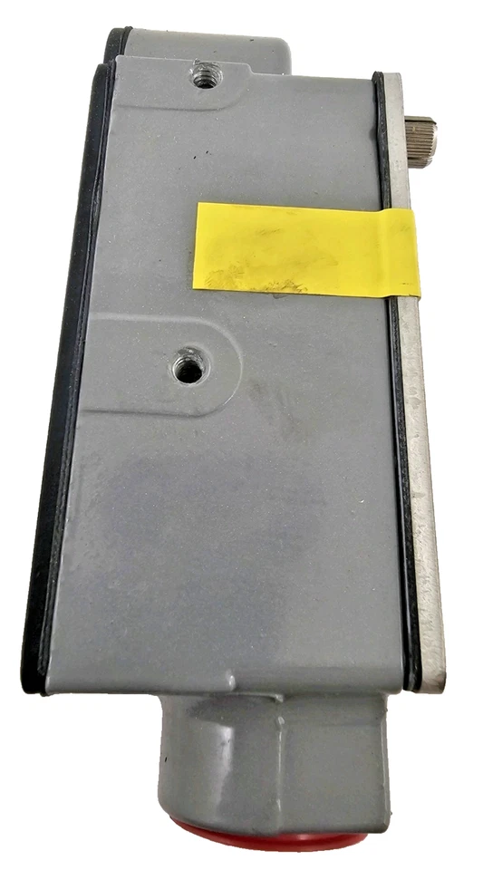 EA700-20926 NAMCO SNAP-LOCK LIMIT SWITCH - Image 4 of 4