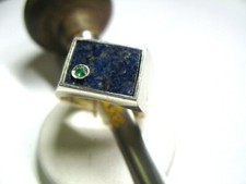 MENS LAPIS LAZULI RECTANGULAR AND EMERALD 925 SILVER WHITE GOLD EFFECT RING