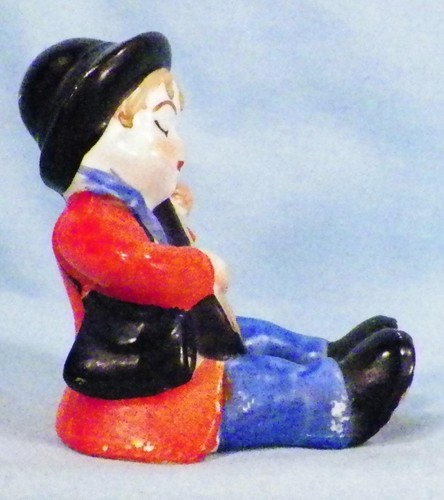 Little Boy Playing Banjo Mandolin Figurine Made Japan Ceramic Vintage Adorable - Picture 3 of 5