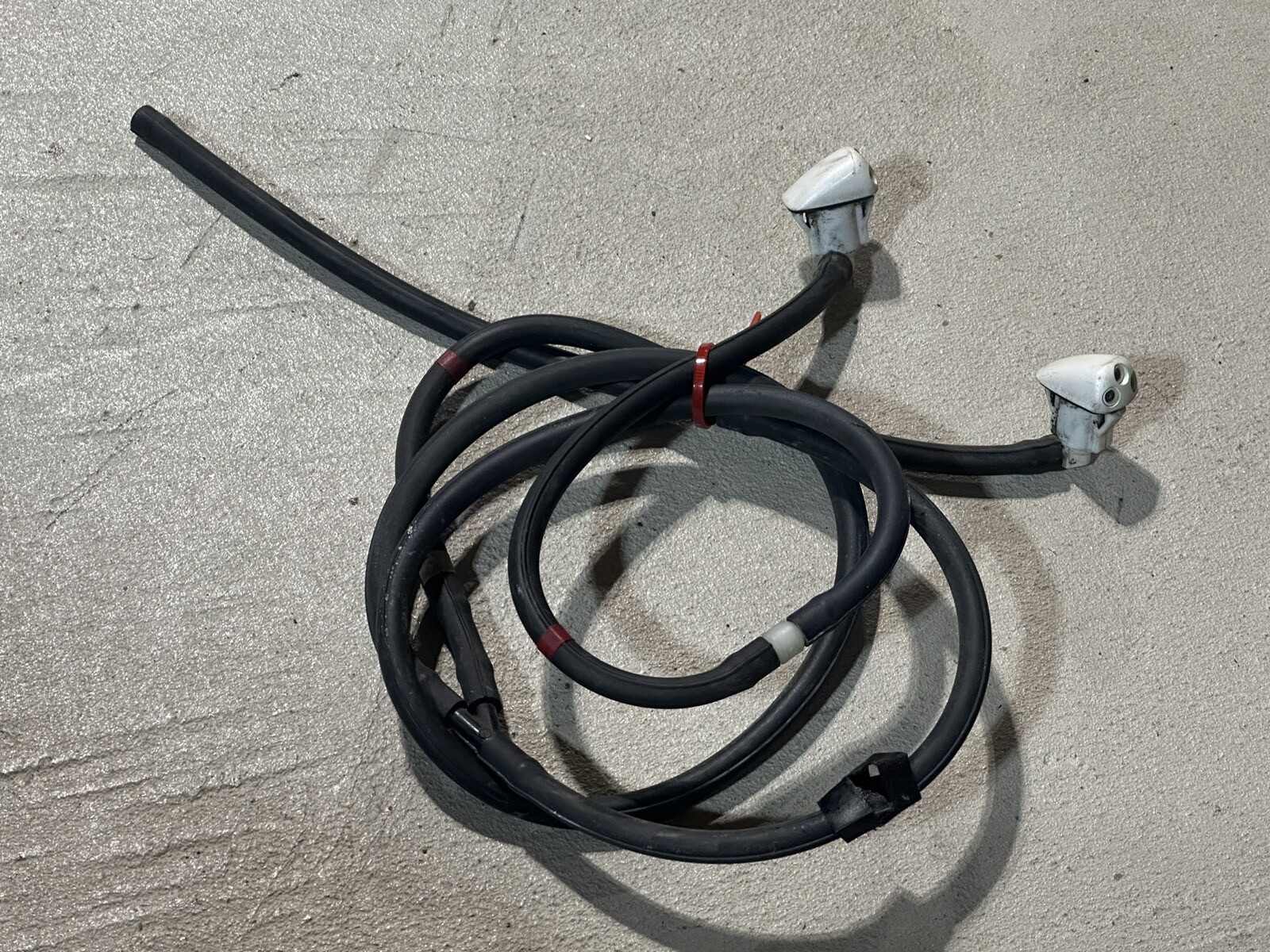 19982005 Lexus GS300 GS400 GS430 IS300 OEM White Good Nozzles