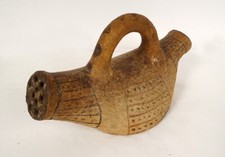 Vase étrier précolombien culture Mochica Pérou terre cuite polychrome