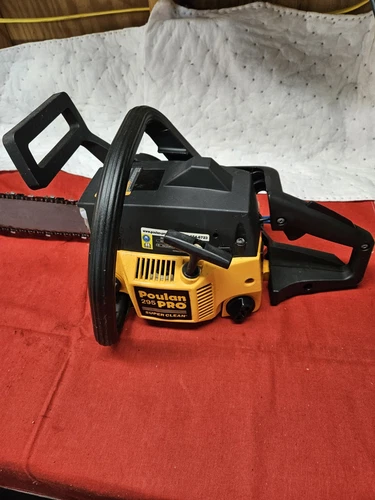 Poulan Pro 295 Super Clean Chainsaw W/ 18" Bar And Chain 150psi Compression