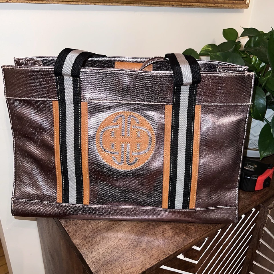 Bolso de Mano Kate Landry Metálico Multicolor con Bolso de Cosméticos - Amplio Foto 2 de 4