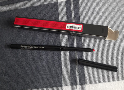Younique MOODSTRUCK PRECISION Lip Liner, Farbe: pride  (tiefrot) neu! ovp! rar!