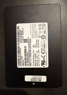Samsung MZ-7LN256HCHP-000L7 256GB SSD SATA 6.0 GBPs