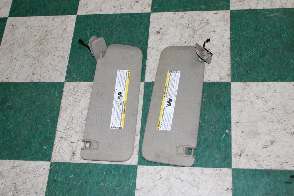 15-20 Yukon XL *STAINED* Tan LH RH Driver Passenger Sunvisor Sun Visor Pair 2x Foto 4 de 4