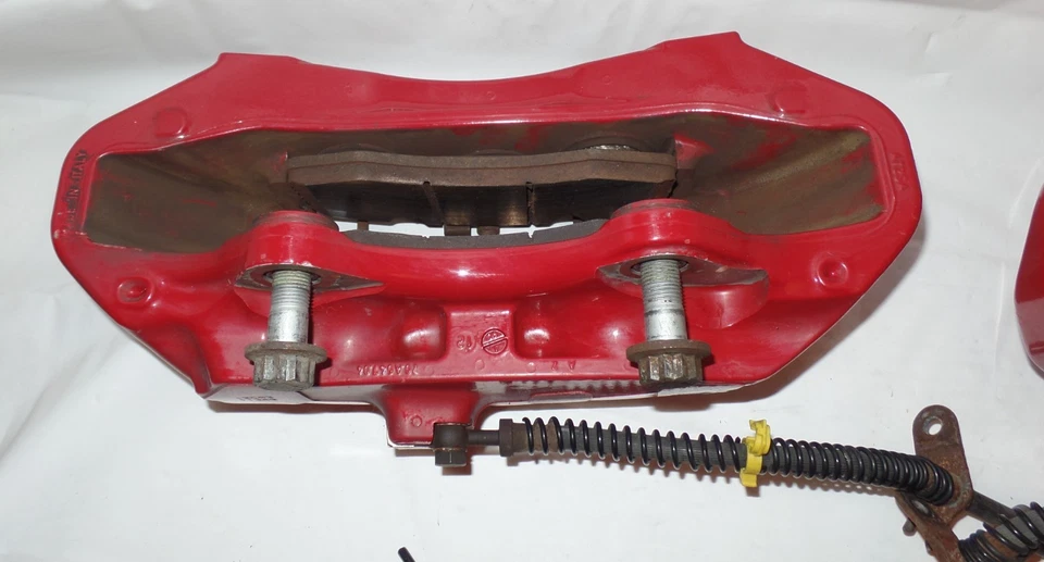 2010-2013 RANGE ROVER SPORT OEM SET LEFT  / RIGHT FRONT BREMBO BRAKE CALIPER RED - Image 3 of 4