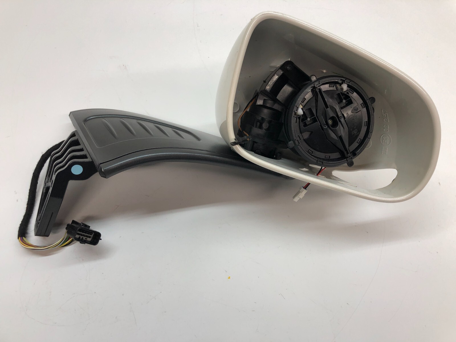 MCLAREN MP4-12C 12C 570 650 RH PASSENGER SIDE VIEW MIRROR OEM 11A5646CP