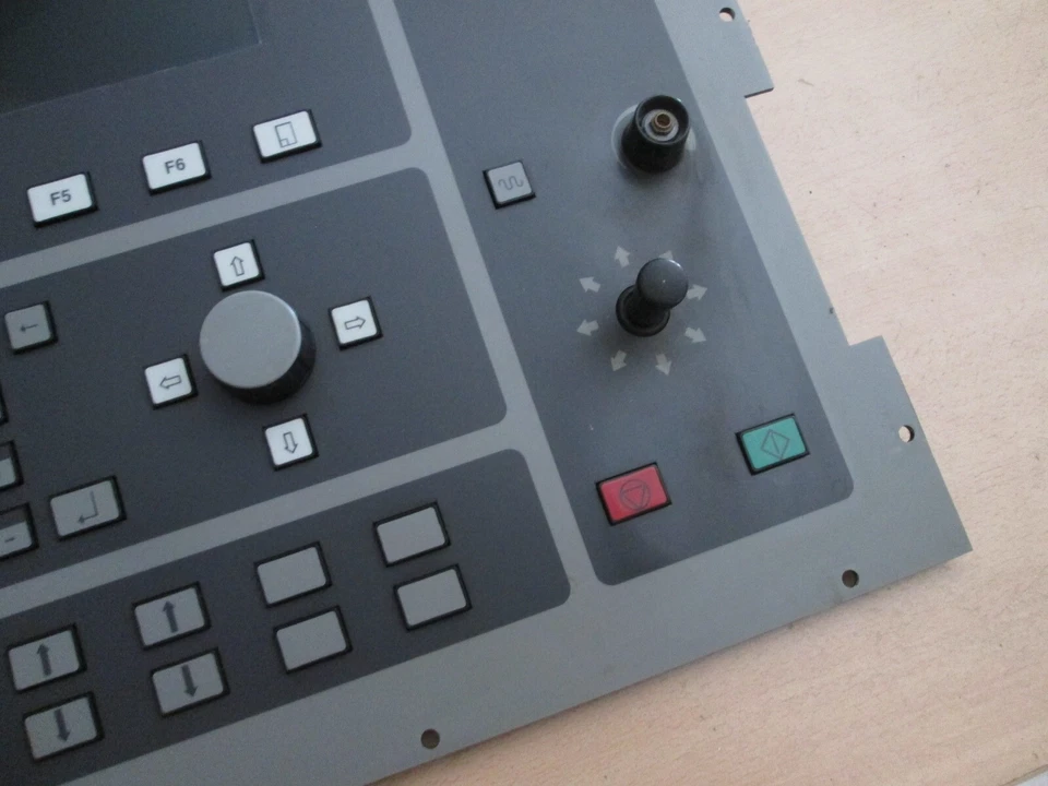 Pupitre commande CNC ESAB ANC43-BD   ATAS A44-TFT-DOOR - Photo 3/4