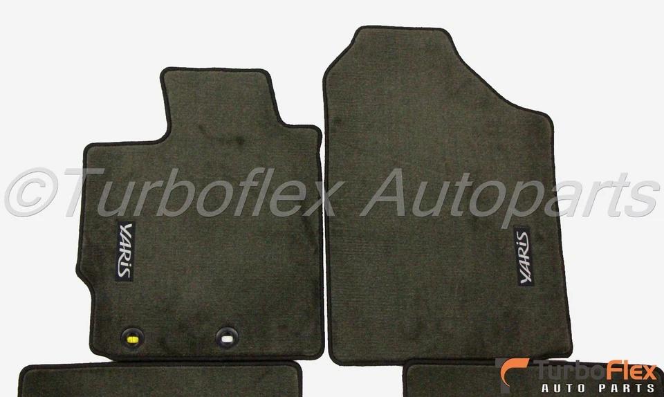 Juego de alfombrillas negras originales OEM PT206-52124-20 Toyota Yaris Hatchback 2012-2014 Foto 2 de 4