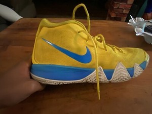 kyrie kix